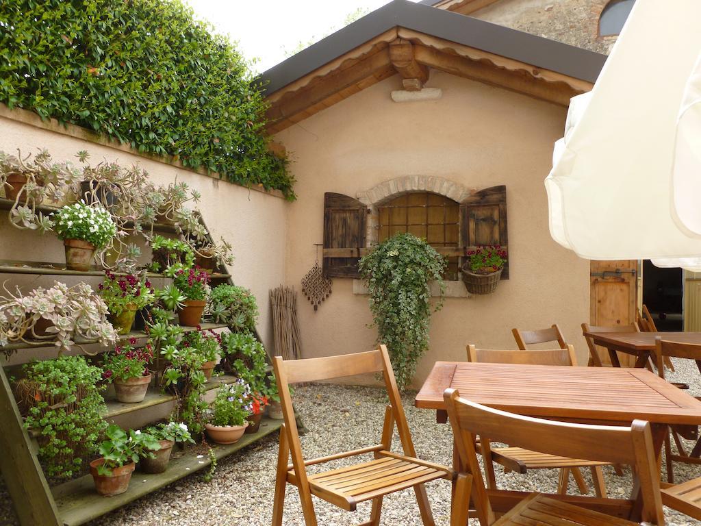 Le Camere Di Virgilio Monzambano Esterno foto